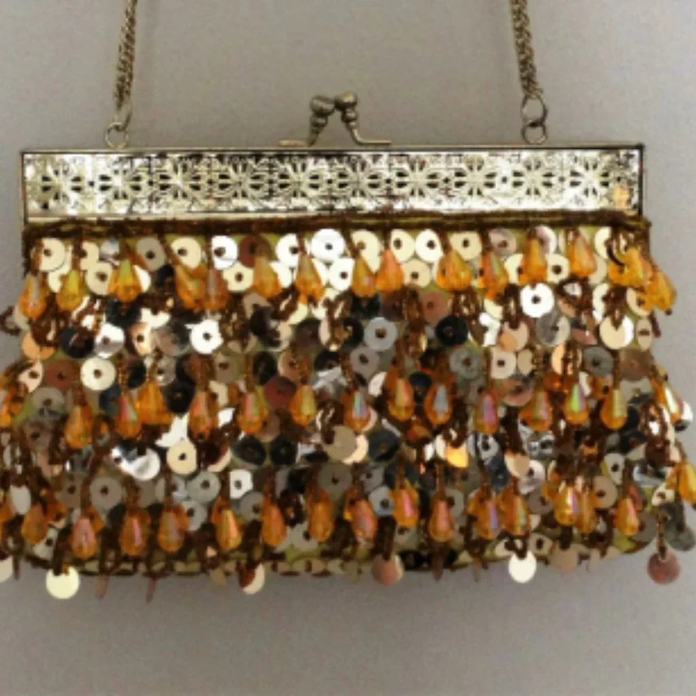 Vintage Gold Sequin Beaded Purse Made in Hon Kong Long Chain - Picture 2 of 5
